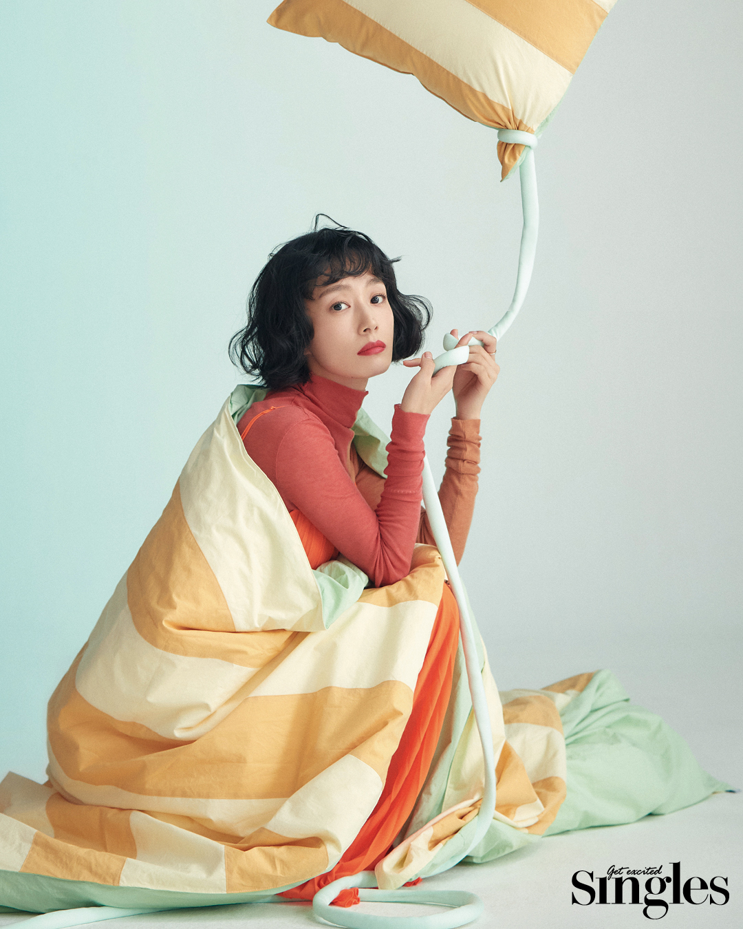 곽선영이 플랜 C를 착용하고 촬영한 싱글즈 화보